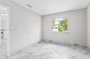 10738 N Saratoga Dr, Cooper City, FL 33026 - Photo 18