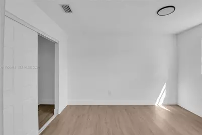 911 NW 200th Ter, Miami Gardens, FL 33169 - Photo 18