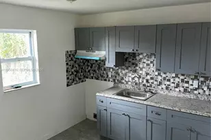 151 W 11th St, Riviera Beach, FL 33404 - Photo 6