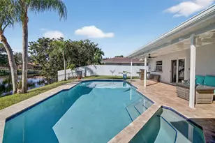 9090 NW 11th Ct, Plantation, FL 33322 - Photo 52