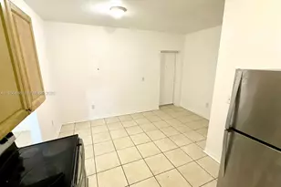 1021 NW 3rd St Apt307, Miami, FL 33128 - Photo 4