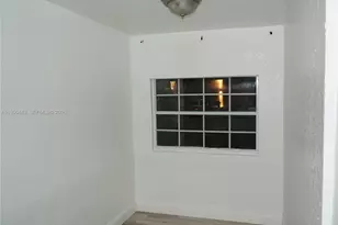 4079 Linda Ln, Palm Springs, FL 33406 - Photo 10