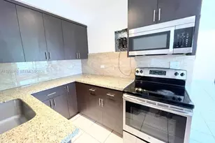 346 86th St, Miami Beach, FL 33141 - Photo 4