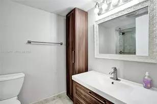 9451 Live Oak Pl, Davie, FL 33324 - Photo 46