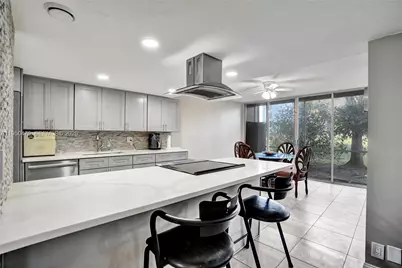 9451 Live Oak Pl #102, Davie, FL 33324 - Photo 4