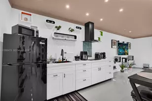 7401 SW 82nd St, Miami, FL 33143 - Photo 6