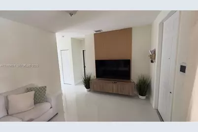 949 NE 42nd Ave, Homestead, FL 33033 - Photo 6