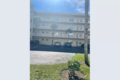 3940 NW 42nd Ave #319, Lauderdale Lakes, FL 33319 - Photo 2