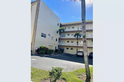 3940 NW 42nd Ave #319, Lauderdale Lakes, FL 33319 - Photo 1