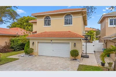 14051 SW 32nd St, Miramar, FL 33027 - Photo 2