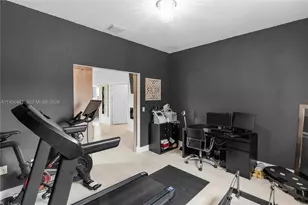 14051 SW 32nd St, Miramar, FL 33027 - Photo 14