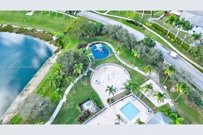 355 NE 31st Ave, Homestead, FL 33033 - Photo 62