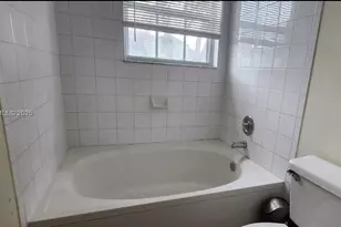 11837 SW 100th St, Miami, FL 33186 - Photo 10