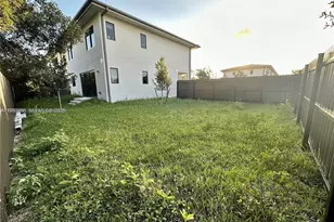 306 NW 11th Ct, Florida City, FL 33034 - Photo 16