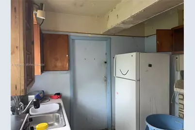 9660 Dominican Dr, Cutler Bay, FL 33189 - Photo 18