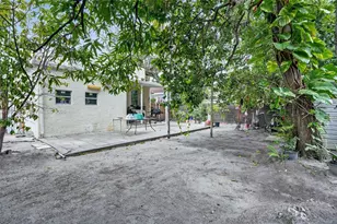 1649 SW 11th Terrace, Miami, FL 33135 - Photo 22