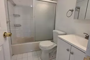 5505 NW 7th St, Miami, FL 33126 - Photo 10