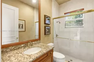 3250 W Stonebrook Cir, Davie, FL 33330 - Photo 42