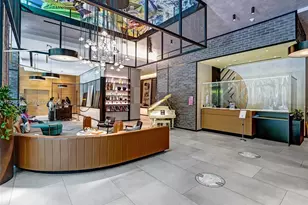 121 NE 34th St, Miami, FL 33137 - Photo 32