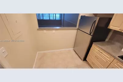 2731 Taft St #106, Hollywood, FL 33020 - Photo 6