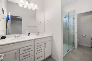 2121 S Appleton Cir S, Oakland Park, FL 33309 - Photo 20