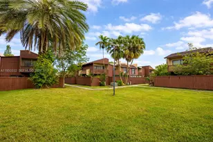 6534 SW 114th Pl, Miami, FL 33173 - Photo 2