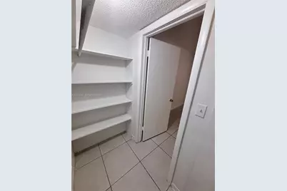 430 Commodore Dr #104, Plantation, FL 33325 - Photo 8