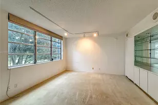 806 Cypress Grove Ln, Pompano Beach, FL 33069 - Photo 18