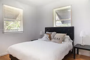 1821 Harding St, Hollywood, FL 33020 - Photo 4