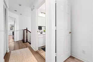 5923 NW 54th Cir, Coral Springs, FL 33067 - Photo 34