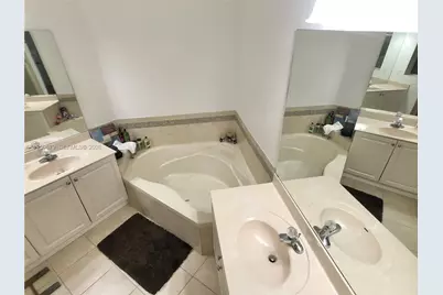 8698 NW 109th Ct #8698, Doral, FL 33178 - Photo 26