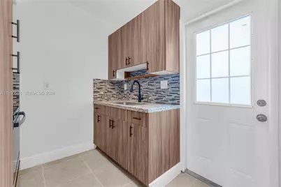 16000 NW 21st Ave, Miami Gardens, FL 33054 - Photo 6