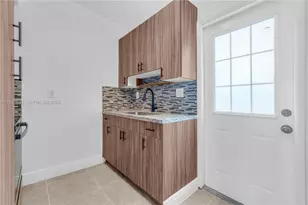 16000 NW 21st Ave, Miami Gardens, FL 33054 - Photo 6