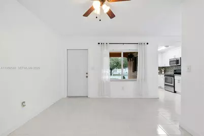 934 E 22nd St #934, Hialeah, FL 33013 - Photo 12
