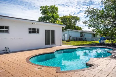 17202 NW 9th Ct, Miami Gardens, FL 33169 - Photo 14