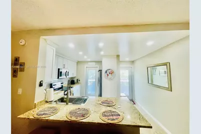 1501 S Ocean Blvd #110, Lauderdale by the Sea, FL 33062 - Photo 6