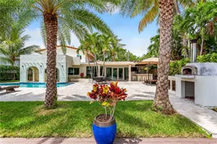 12515 Palm Rd, North Miami, FL 33181 - Photo 40