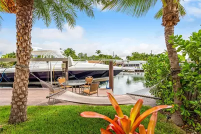 12515 Palm Rd, North Miami, FL 33181 - Photo 38