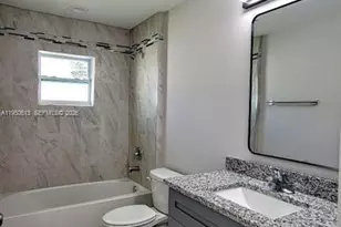 8038 Sunrise Cir, Labelle, FL 33935 - Photo 10