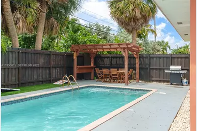 3627 NE 19th Ave, Oakland Park, FL 33308 - Photo 46