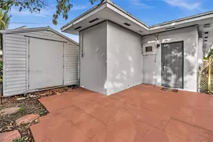 930 N 16th Ave, Hollywood, FL 33020 - Photo 2