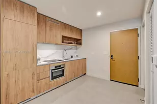 11 NE 6th St, Miami, FL 33132 - Photo 66