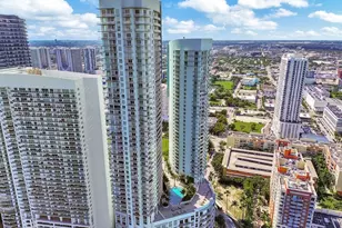 1900 N Bayshore Dr, Miami, FL 33132 - Photo 54