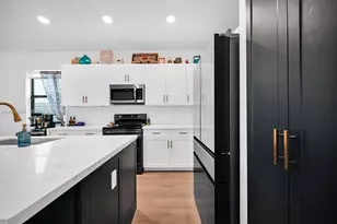 10966 W 35th Way, Hialeah, FL 33018 - Photo 4