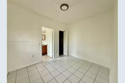 1620 NW 3rd St #5, Miami, FL 33125 - Photo 4