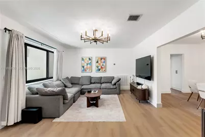 1 NE 86th St, El Portal, FL 33138 - Photo 2