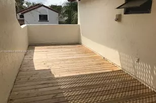 337 Ives Dairy Rd, Miami, FL 33179 - Photo 24