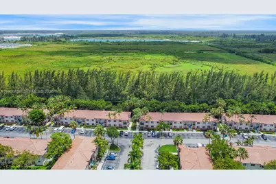 2901 SE 13th Rd #105-41, Homestead, FL 33035 - Photo 16