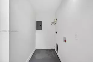 12801 W Randall Park Dr, Miami, FL 33167 - Photo 18