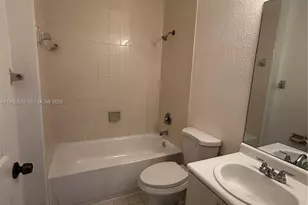1440 SE 24th Ct, Homestead, FL 33035 - Photo 10